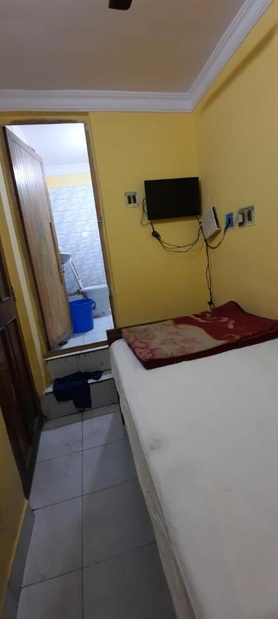 Khaja Habib Hotel Калькутта Экстерьер фото